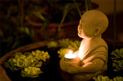 buddhism_candles 3